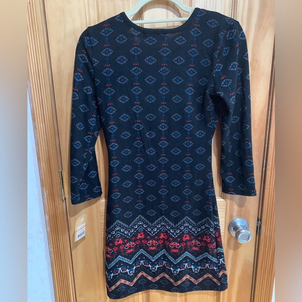Woman’s Derek Hear Ikat Floral Sweater Dress Size Medium NWT